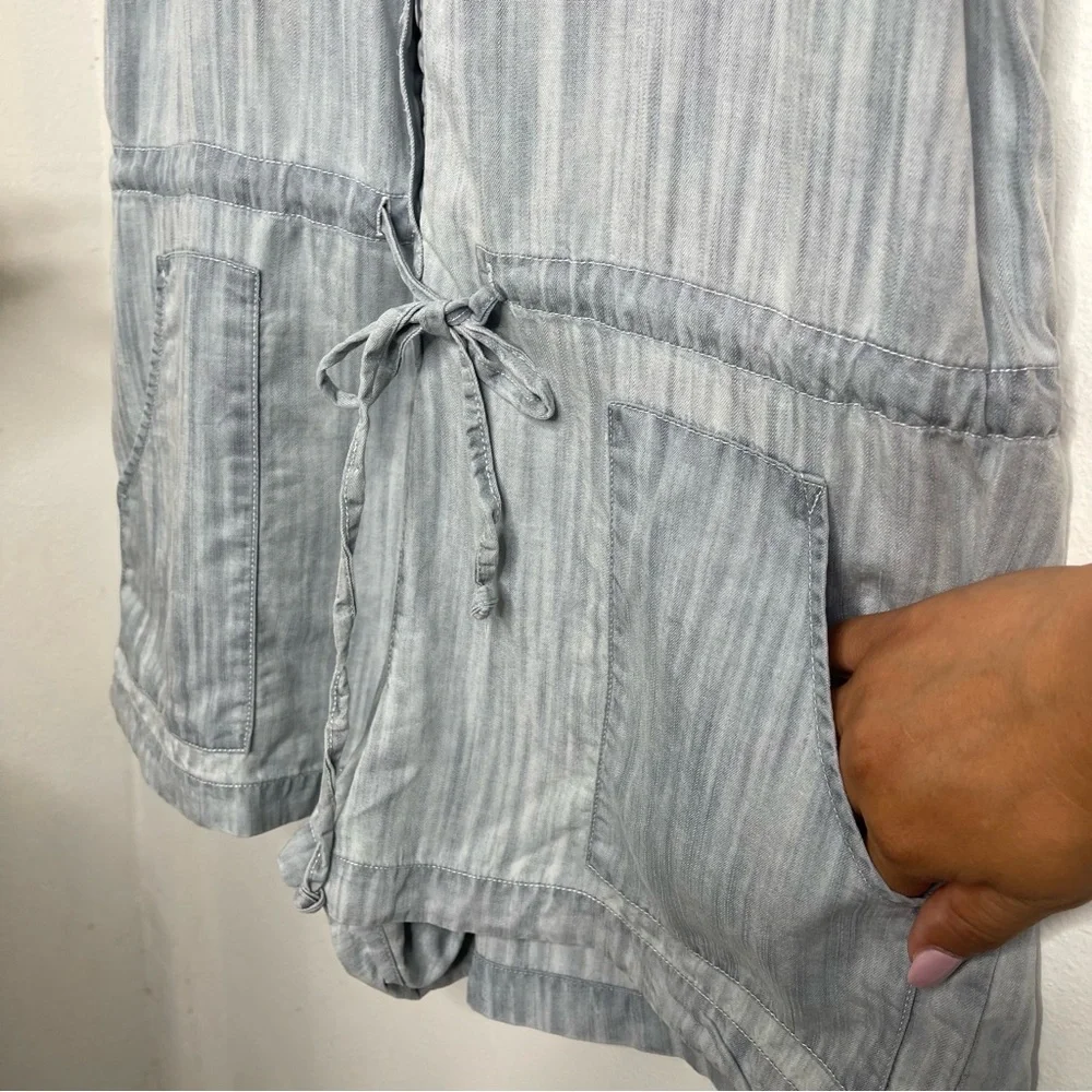 C&C California Surf Wash Chambray Romper Size S